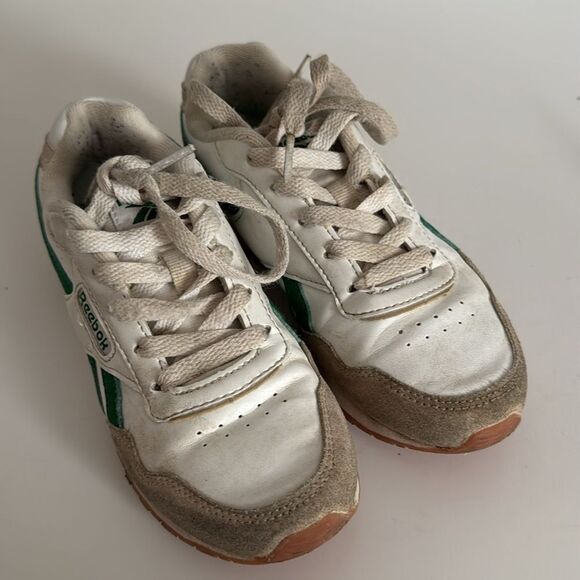 Reebok White and Green Classic Sneakers Retro Design - Picture 7 of 7